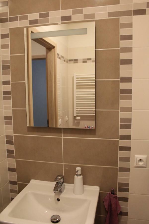 Big Apartment Rezidence Eliska Praag Buitenkant foto