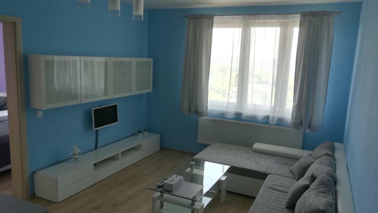 Big Apartment Rezidence Eliska Praag Buitenkant foto